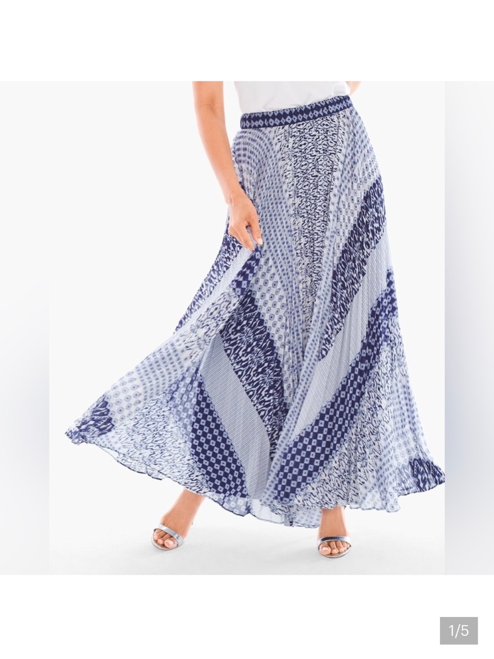 Chicos geo print maxi pleated blue and white skirt size 2